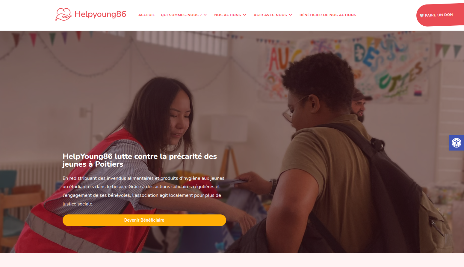 Site vitrine et application Helpyoung86 par Ouioweb